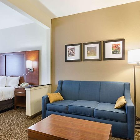 Quality Suites Springdale West I-49 Εξωτερικό φωτογραφία