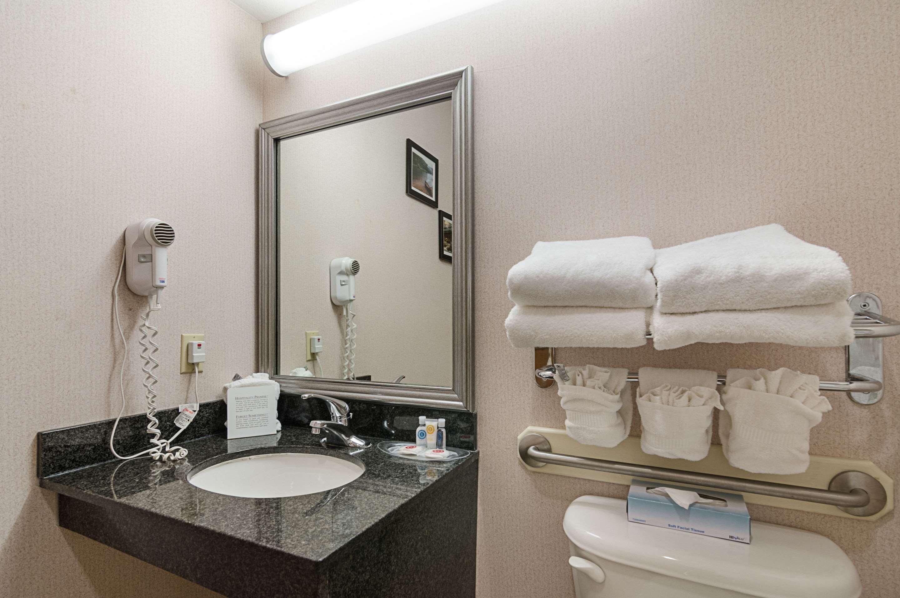 Quality Suites Springdale West I-49 Εξωτερικό φωτογραφία