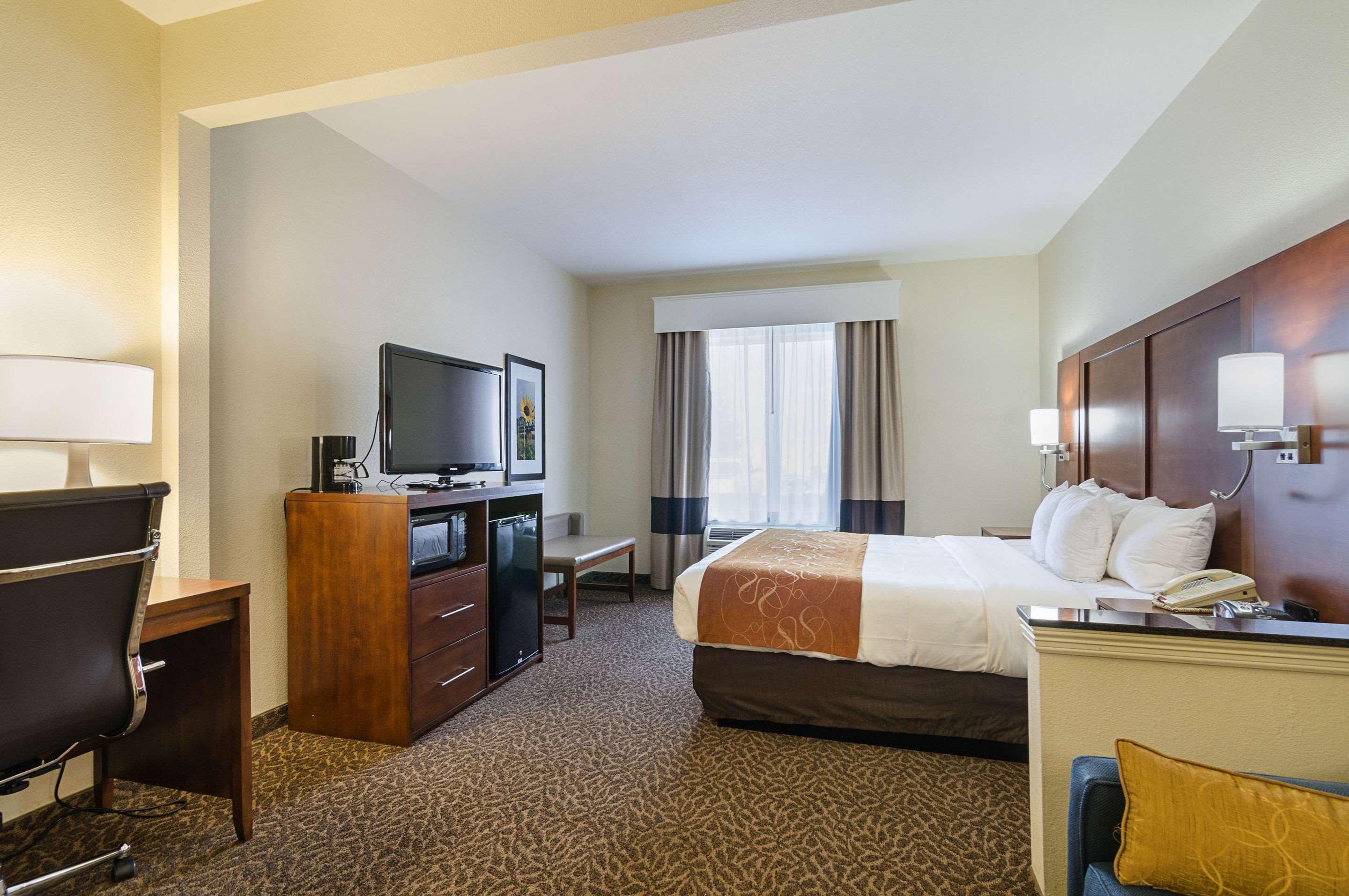 Quality Suites Springdale West I-49 Εξωτερικό φωτογραφία
